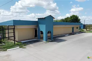 16870 N Hwy 123, San Marcos, TX 78666 - Photo 2
