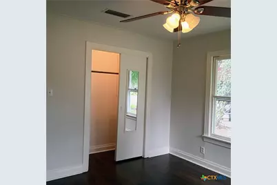 608 Beacon, Cuero, TX 77954 - Photo 20