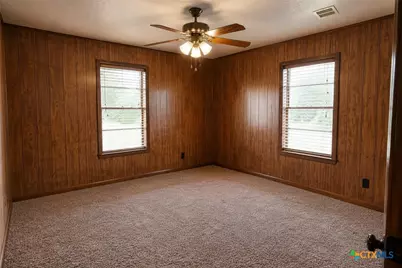 3151 Fm 1386, Luling, TX 78648 - Photo 10