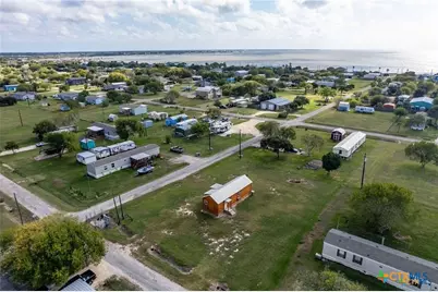 1101-1103 W Houston Avenue, Seadrift, TX 77983 - Photo 24