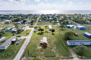 1101-1103 W Houston Ave, Seadrift, TX 77983 - Photo 26