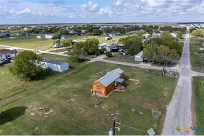 1101-1103 W Houston Avenue, Seadrift, TX 77983 - Photo 2