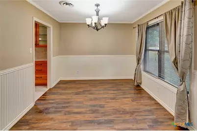 503 Angus Street, Victoria, TX 77904 - Photo 4