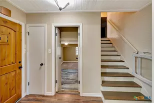 503 Angus St, Victoria, TX 77904 - Photo 16