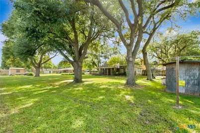 503 Angus Street, Victoria, TX 77904 - Photo 38