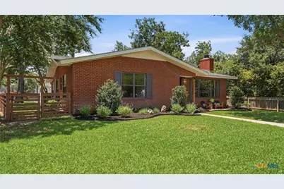 596 Willow Avenue, New Braunfels, TX 78130 - Photo 4