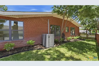 596 Willow Avenue, New Braunfels, TX 78130 - Photo 44
