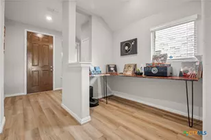 620 Navarro St, New Braunfels, TX 78132 - Photo 10