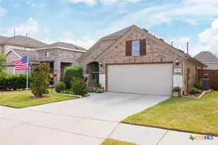 620 Navarro St, New Braunfels, TX 78132 - Photo 2