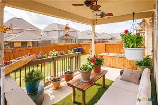 620 Navarro St, New Braunfels, TX 78132 - Photo 20
