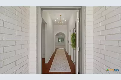 208 Bonner Boulevard, New Braunfels, TX 78130 - Photo 6