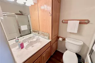 515 S 13th St, Port O'Connor, TX 77982 - Photo 30