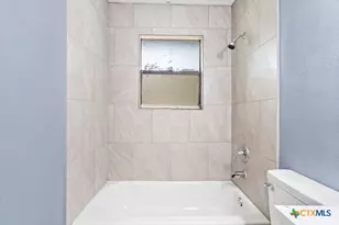 185 Black Bass Rd, Lakehills, TX 78063 - Photo 22