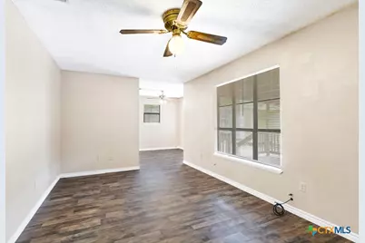 185 Black Bass Road, Lakehills, TX 78063 - Photo 8