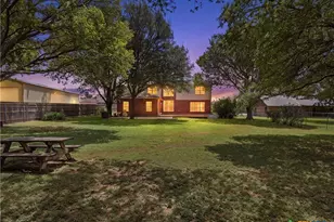 1357 Trail Bluff Dr, New Braunfels, TX 78132 - Photo 36