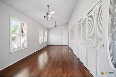 10914 Link Drive, San Antonio, TX 78213 - Photo 14