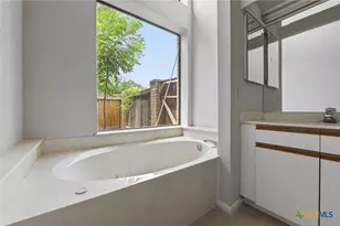 10914 Link Dr, San Antonio, TX 78213 - Photo 20