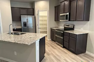 5139 Dickinson Loop, Belton, TX 76513 - Photo 8
