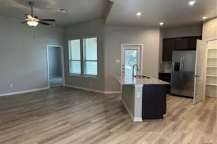 5139 Dickinson Loop, Belton, TX 76513 - Photo 6