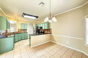 109 Mission Dr, Harker Heights, TX 76548 - Photo 12
