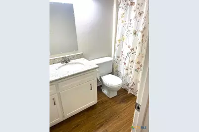 407 Ivanhoe Drive, Victoria, TX 77901 - Photo 12
