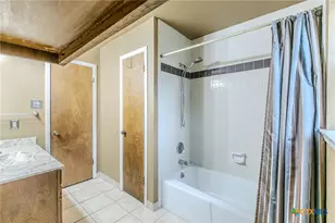 1 Roy Bean Dr, Belton, TX 76513 - Photo 28