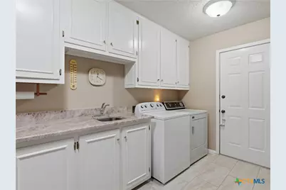 2402 Welsch Lane, New Braunfels, TX 78132 - Photo 22
