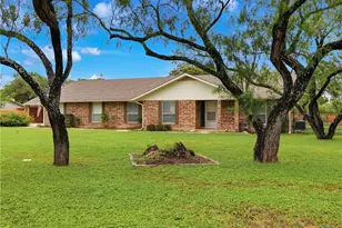 2402 Welsch Ln, New Braunfels, TX 78132 - Photo 6