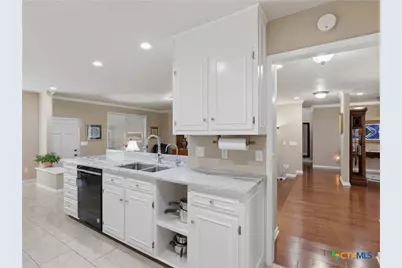 2402 Welsch Lane, New Braunfels, TX 78132 - Photo 18
