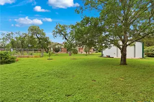 2402 Welsch Ln, New Braunfels, TX 78132 - Photo 34