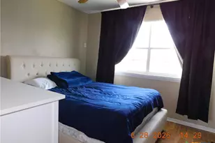 78 Port St, Port Lavaca, TX 77979 - Photo 12