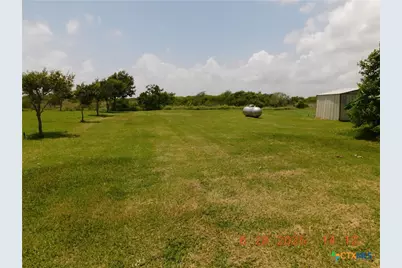 78 Port Street, Port Lavaca, TX 77979 - Photo 4