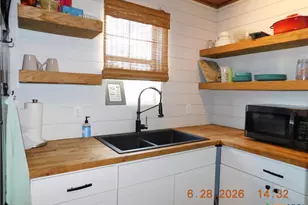 78 Port St, Port Lavaca, TX 77979 - Photo 10