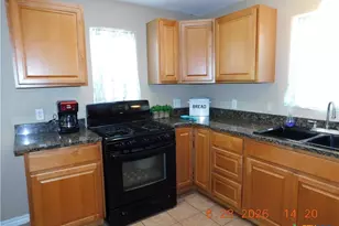 78 Port St, Port Lavaca, TX 77979 - Photo 22