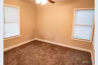1805 E Crestwood Drive, Victoria, TX 77901 - Photo 22