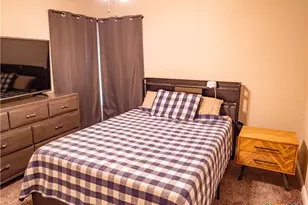 1805 E Crestwood Dr, Victoria, TX 77901 - Photo 20