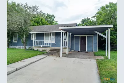 1805 E Crestwood Drive, Victoria, TX 77901 - Photo 1