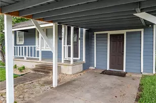1805 E Crestwood Dr, Victoria, TX 77901 - Photo 4