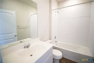 472 Desert Willow, Seguin, TX 78155 - Photo 6