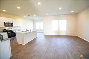 472 Desert Willow, Seguin, TX 78155 - Photo 12