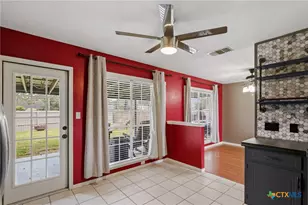 105 Sunrise Ct, Victoria, TX 77901 - Photo 12