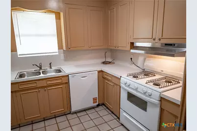 175 Fm 136, Woodsboro, TX 78393 - Photo 28