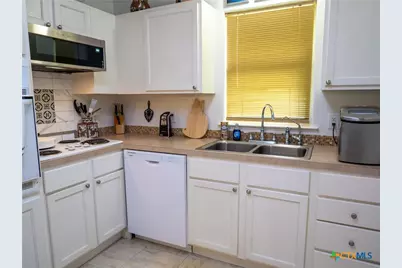 175 Fm 136, Woodsboro, TX 78393 - Photo 42