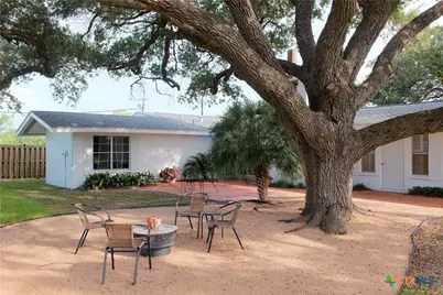 175 Fm 136, Woodsboro, TX 78393 - Photo 2