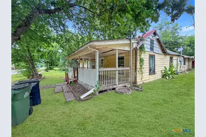 303 N Lexington Street, Holland, TX 76534 - Photo 2