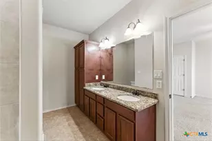 976 Parkview Dr, Canyon Lake, TX 78133 - Photo 14