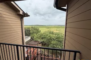 976 Parkview Dr, Canyon Lake, TX 78133 - Photo 24