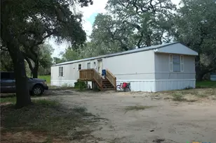 118 Country Oaks Dr, La Vernia, TX 78121 - Photo 2
