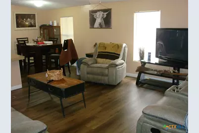 118 Country Oaks Drive, La Vernia, TX 78121 - Photo 6