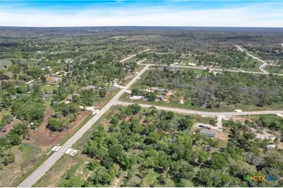112 Empire Street, Elgin, TX 78621 - Photo 16